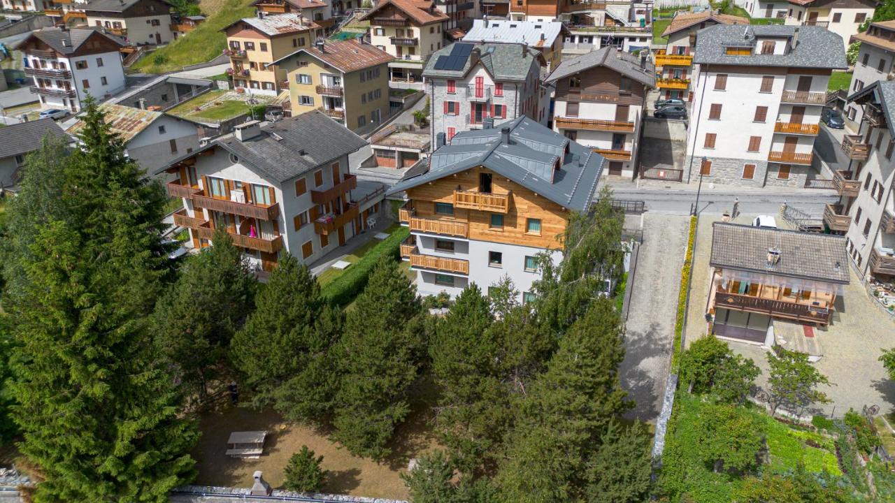 Aparthotel La Casa Di Armando Bormio Exterior foto